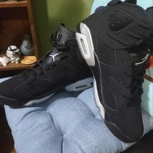 Air Jordan Retro 6